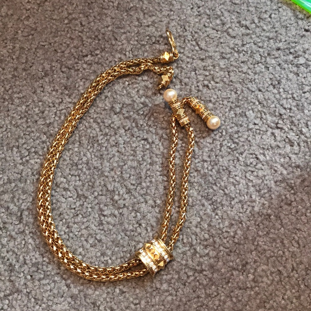 Gold necklace double chained